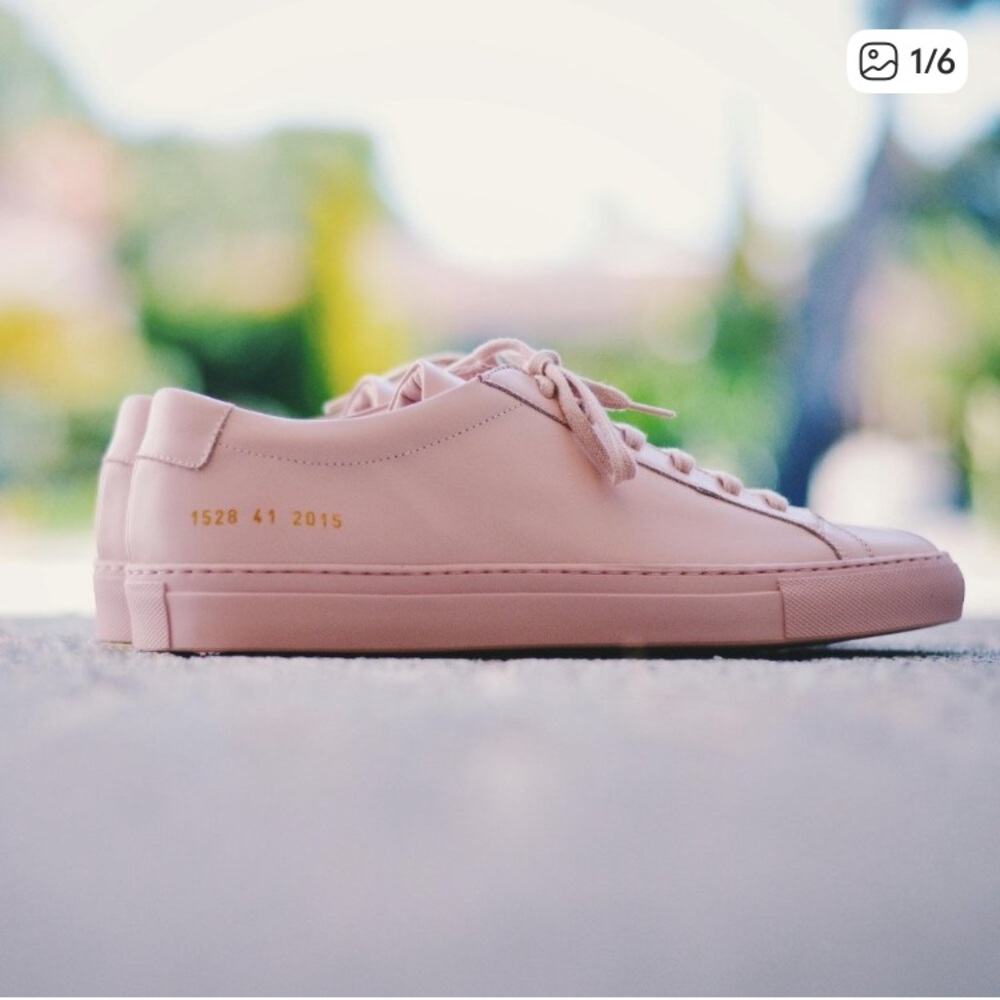 Common projects , men’s 9 / women’s 11 / Euro size 42 Achilles Sneakers